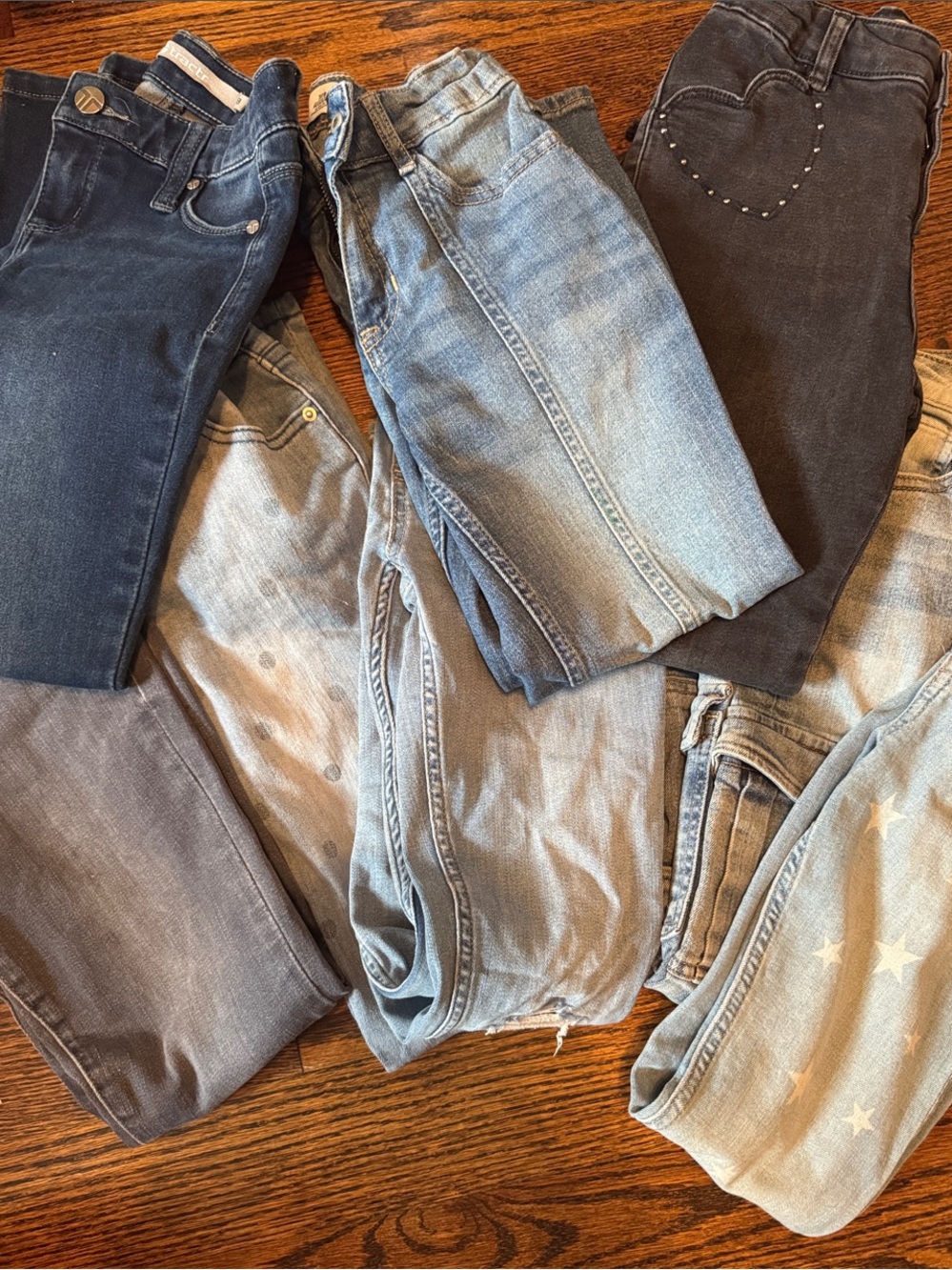 10 pairs of designer jeans bundle!
Abercrombie & Fitch Kids Jeans & more